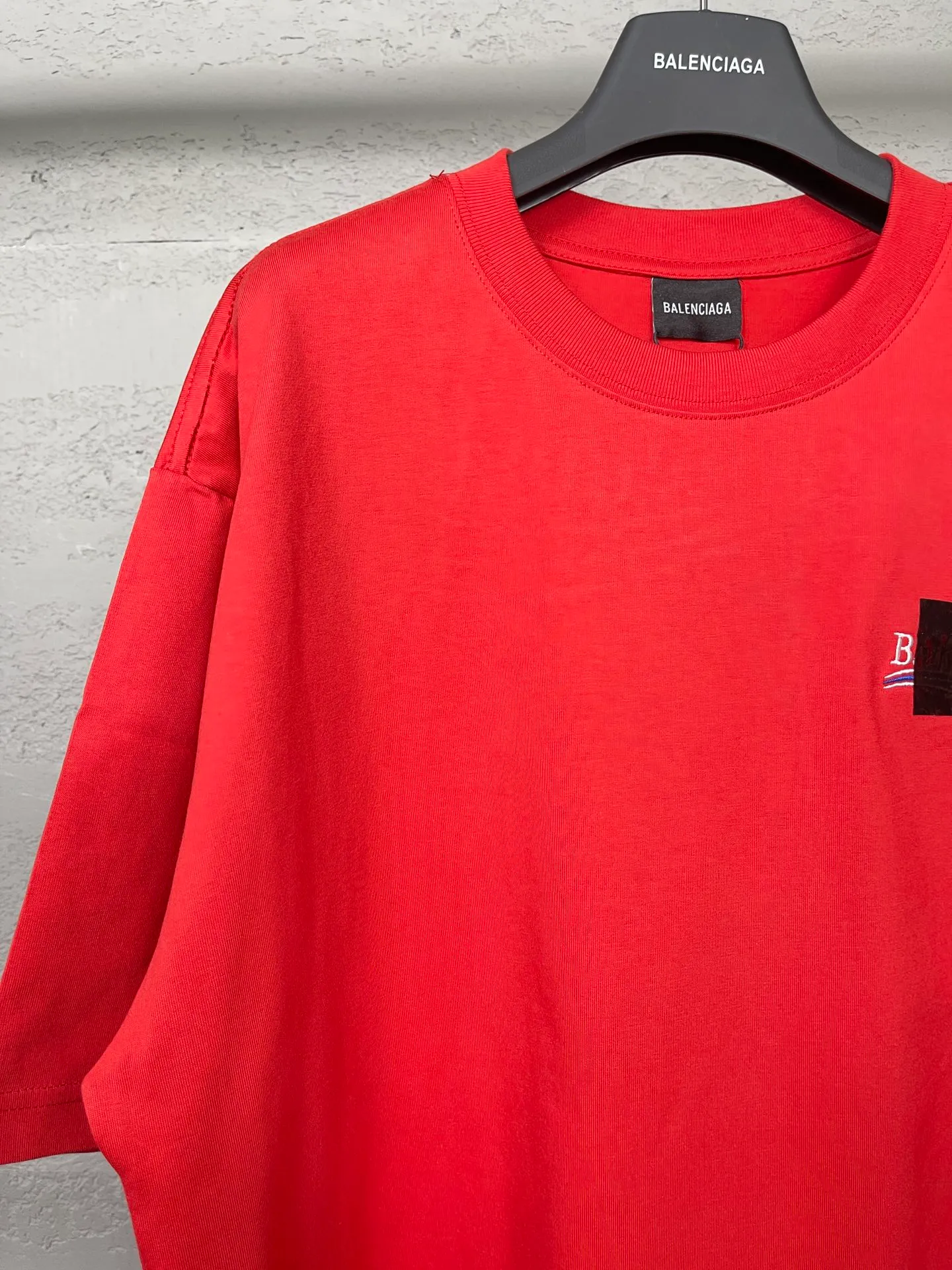 【 . Quality】BALENCI*GA/ #Classic . T # ZP 。 260 ， . ， . . Color Change。 。Classic ， Authentic ， . . . 。 OS . Same Style ：BL 223008 ：Black， ， ，Red Size：XS S M L